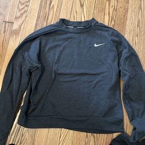 Nike women’s crewneck
